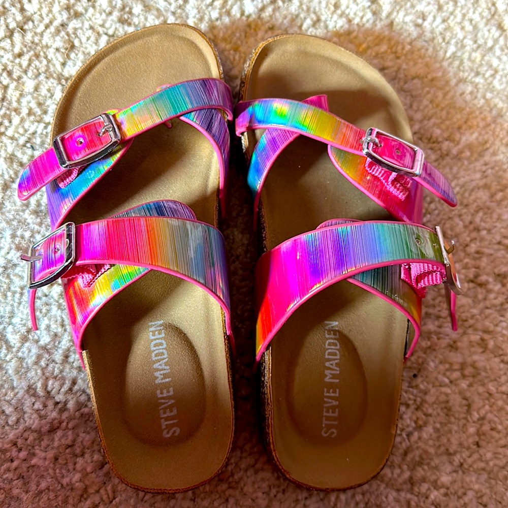 Steve Madden Girl sandals